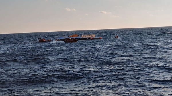 Naufragio dejó a dos migrantes venezolanos desaparecidos