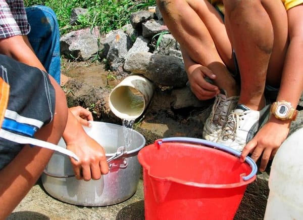 Habitantes de Parare denunciaron fallas es el servicio del agua