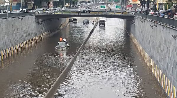 Las precipitaciones en Caracas colapsaron varias vías y el servicio eléctrico