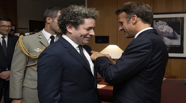 Francia reconoció con la Orden de las Artes y Letras a Gustavo Dudamel