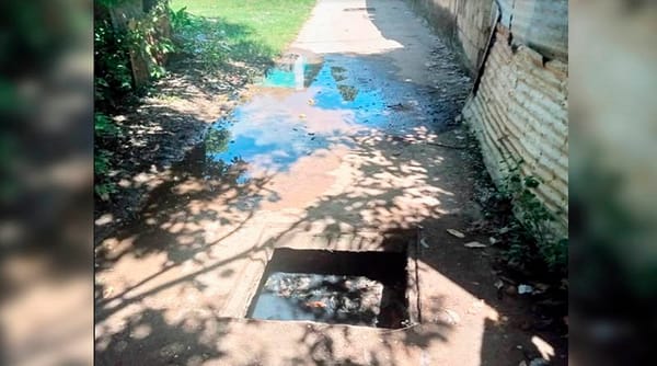 Vecinos de Guamachito exigen que les haga mantenimiento a las alcantarillas
