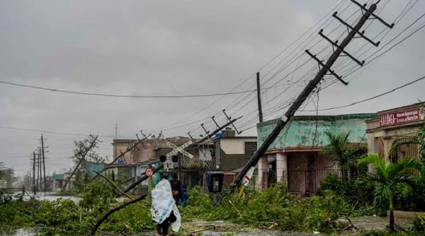 Maduro ordenó enviar apoyo a Cuba tras destrozos por huracán Ian