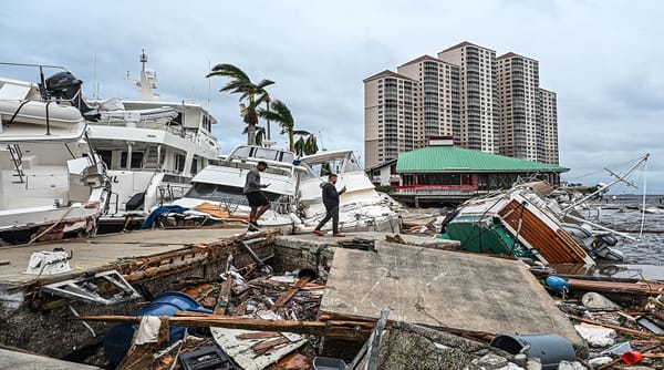 Residentes de Carolina del Sur se preparan para la llegada del huracán Ian
