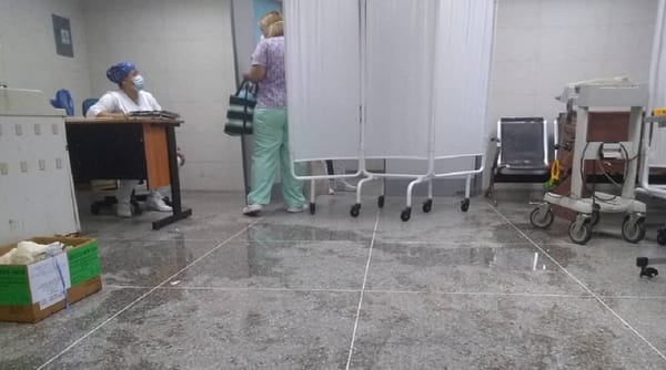Trabajadores denunciaron filtraciones en el Hospital Razetti de Barcelona