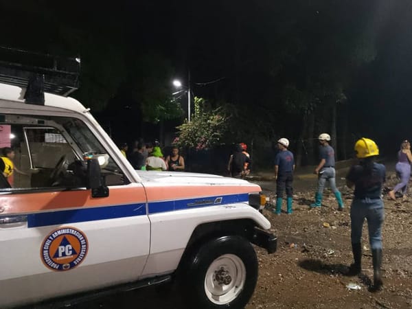 Un adolescente falleció tras recibir un impacto de un rayo en valencia 
