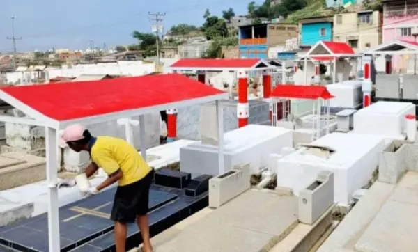 Alcaldía realizó mantenimiento al cementerio municipal de PLC