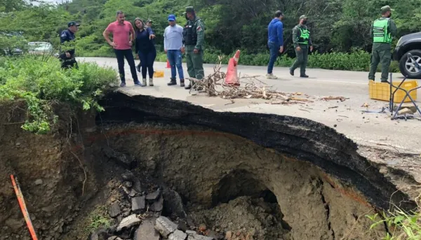Autopista de Oriente permanecerá cerrada debido a reparaciones