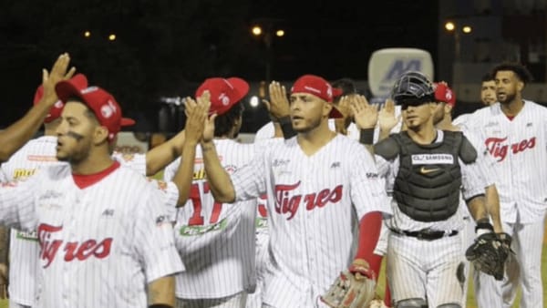 Los Tigres de Aragua lograron su primera victoria de la  temporada 