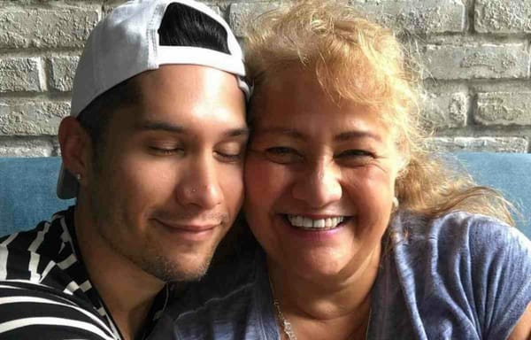 Madre de Chyno Miranda manifestó descontento luego de visitarlo a la clínica El Cedral