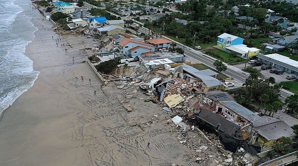 Se registraron cuatro muertos y hogares sin luz por el paso de la tormenta Nicole en Florida