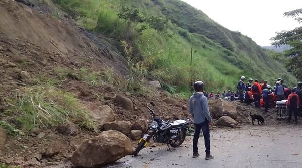 Fuertes lluvias afectaron vías principales de varios municipios en Mérida