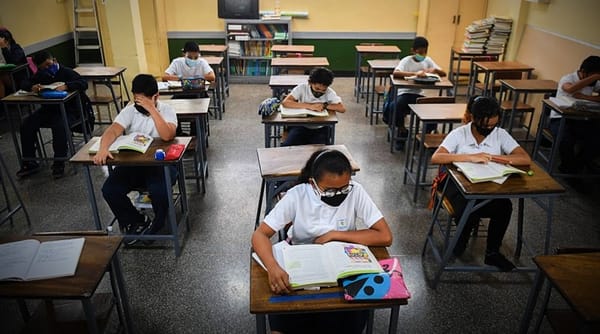 Gobierno venezolano incluirá formación sobre cambio climático en programas educativos