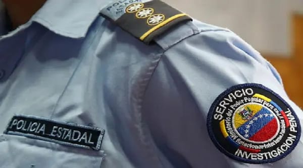 Aprehendidas tres personas por practicar actos sexuales en la Expo Valencia 2022