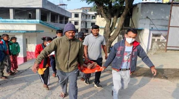 Se registraron seis muertos por terremoto de 5,6 en el oeste de Nepal 