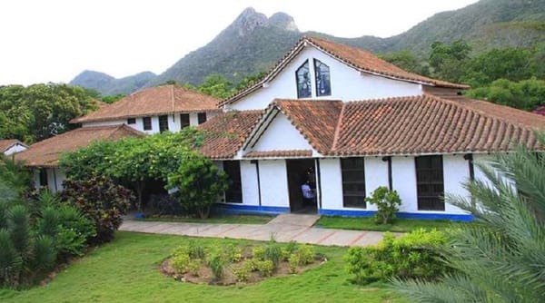 Unimar homenajeó a sus profesores en su día