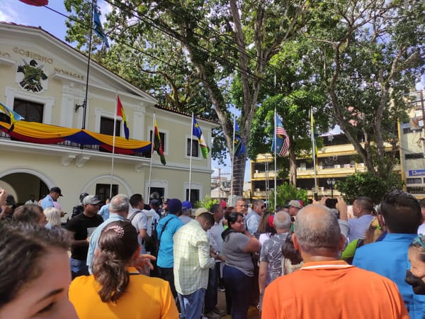 Maestros de Monagas se suman a la protesta nacional