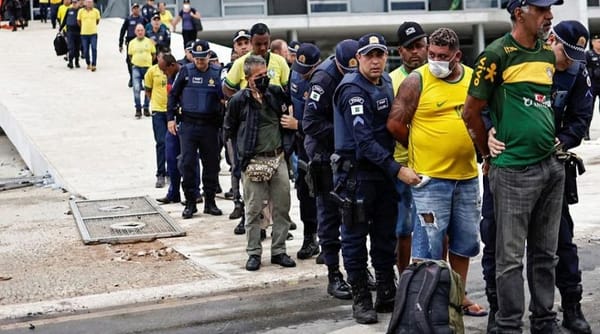 Detuvieron a 300 brasileños por intento de golpe de Estado