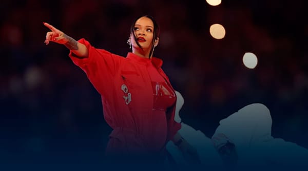 Rihanna anunció su segundo embarazo en el Super Bowl 2023
