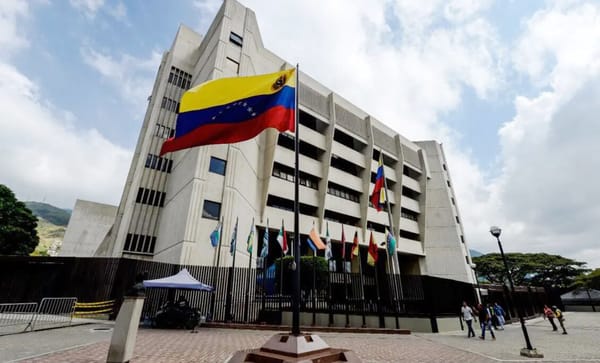 TSJ anuló artículo que sancionaban a funcionarios homosexuales de la FANB