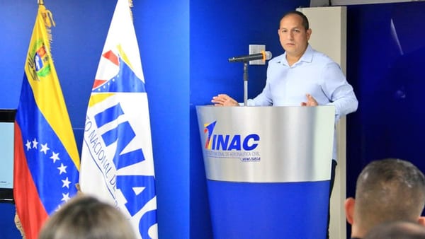 Autoridades aeronáuticas del país revisaron seguridad operacional con líneas aéreas