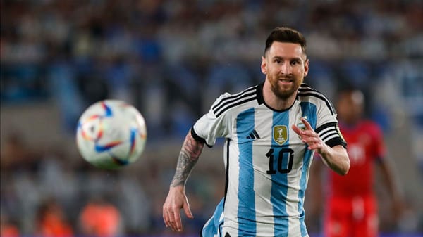 Messi llegó a su gol número 100 con la selección argentina