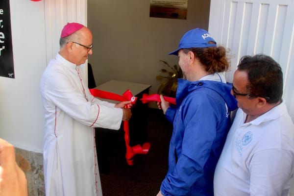 ACNUR rehabilitó y dotó de insumos la sede de Cáritas en Cumaná