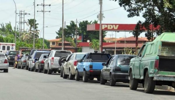 Conductores exigen a las autoridades que atiendan escasez de combustible en Monagas