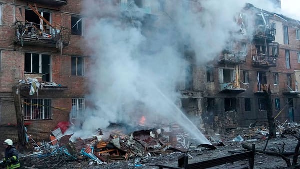 Dos muertos y al menos ocho personas heridas un ataque ucraniano en Rusia