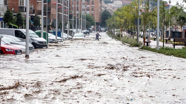 Lluvias torrenciales en España dejaron tres muertos y tres desaparecidos