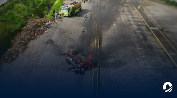 Sujeto murió calcinado tras explosión de vehículo en la ARC