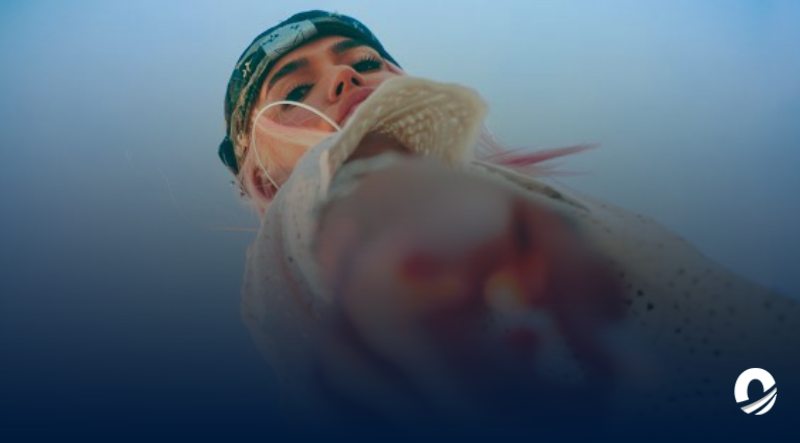 Karol G estrenó su nuevo sencillo "Que chimba de vida"