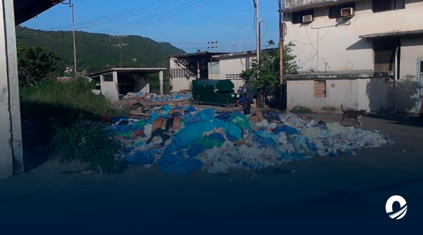 Sintrasalud denunció acumulación de basura en el Hospital Luis Razetti