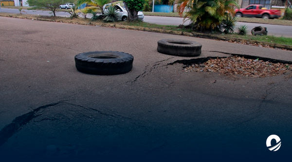 MONAGAS | Vecinos denunciaron hundimientos en la avenida Raúl Leoni