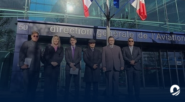 Venezuela y Francia analizaron la posibilidad de una conexión directa de vuelo