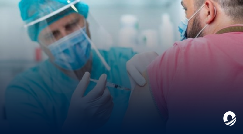 Ecuador retomará vacunación contra el Covid-19 a población vulnerable