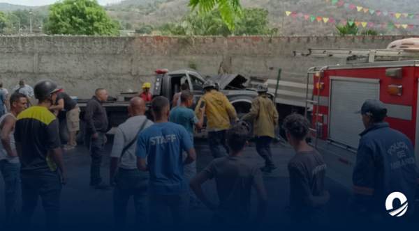 Choque múltiple dejó un fallecido durante cola para surtir combustible