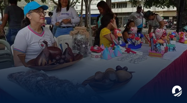 SUCRE | Emprendedores carupaneros llevaron a cabo una expoferia en honor a las madres