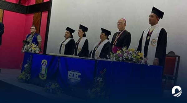 SUCRE | UCSAR Cumaná egresó a 30 nuevos comunicadores sociales