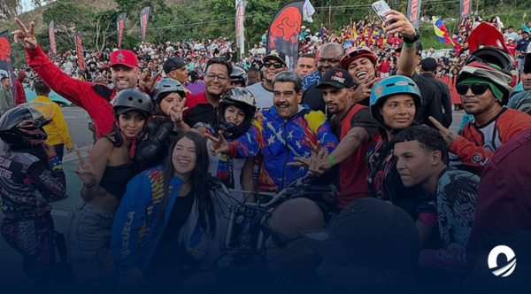 Nicolás Maduro declaró las 'motopiruetas' deporte nacional de Venezuela