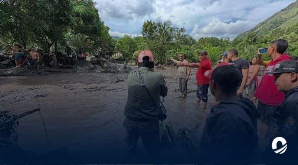 Cruz Roja equipo de apoyo Cumanacoa