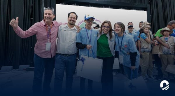 Estudiantes cumaneses Olimpiada Nacional de Robótica