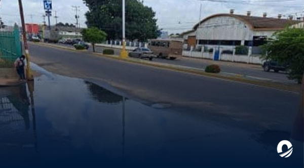 ANZOÁTEGUI | Habitantes de avenida Fernández Padilla de Guanipa denunciaron bote de aguas negras