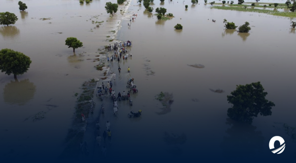 Más de 370 mil personas afectadas tras inundaciones en Nigeria