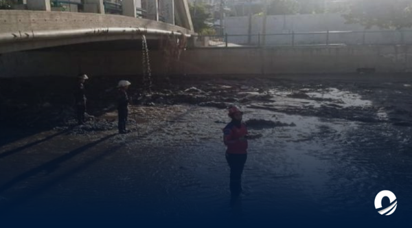 Hallado el cadáver de joven arrastrado por una quebrada en Caracas