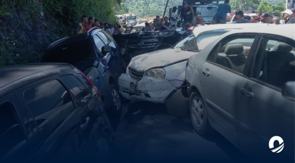Colisión múltiple afectó al menos 15 vehículos en la ARC