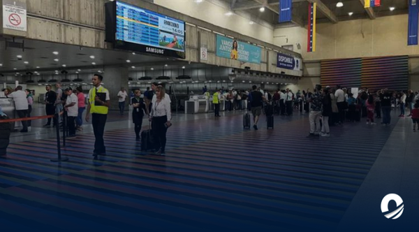 Venezuela extendió suspensión de vuelos a Panamá, Perú y República Dominicana