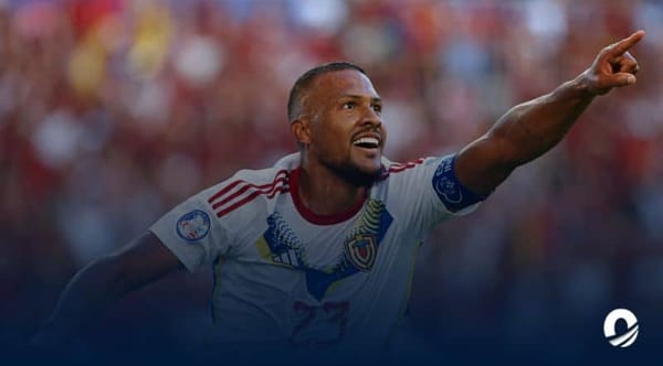 Salomón Rondón premio The Best