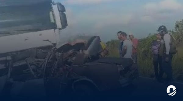 Choque carretera Punta de Mata-Anaco muertos