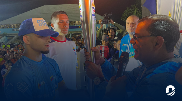 SUCRE | Fuego Patrio llegó a Sucre para marcar el inicio de los Juegos Deportivos Nacionales 2024