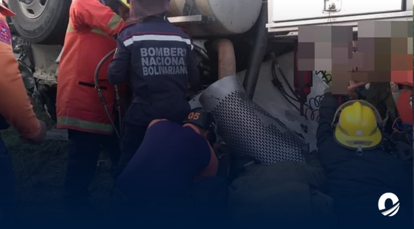 Hombre perdió la vida luego de volcar su gandola en la Troncal 9